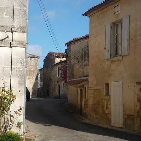 Mérignac Chambres D'Hotes L'En Haut Des Vignes المظهر الخارجي الصورة